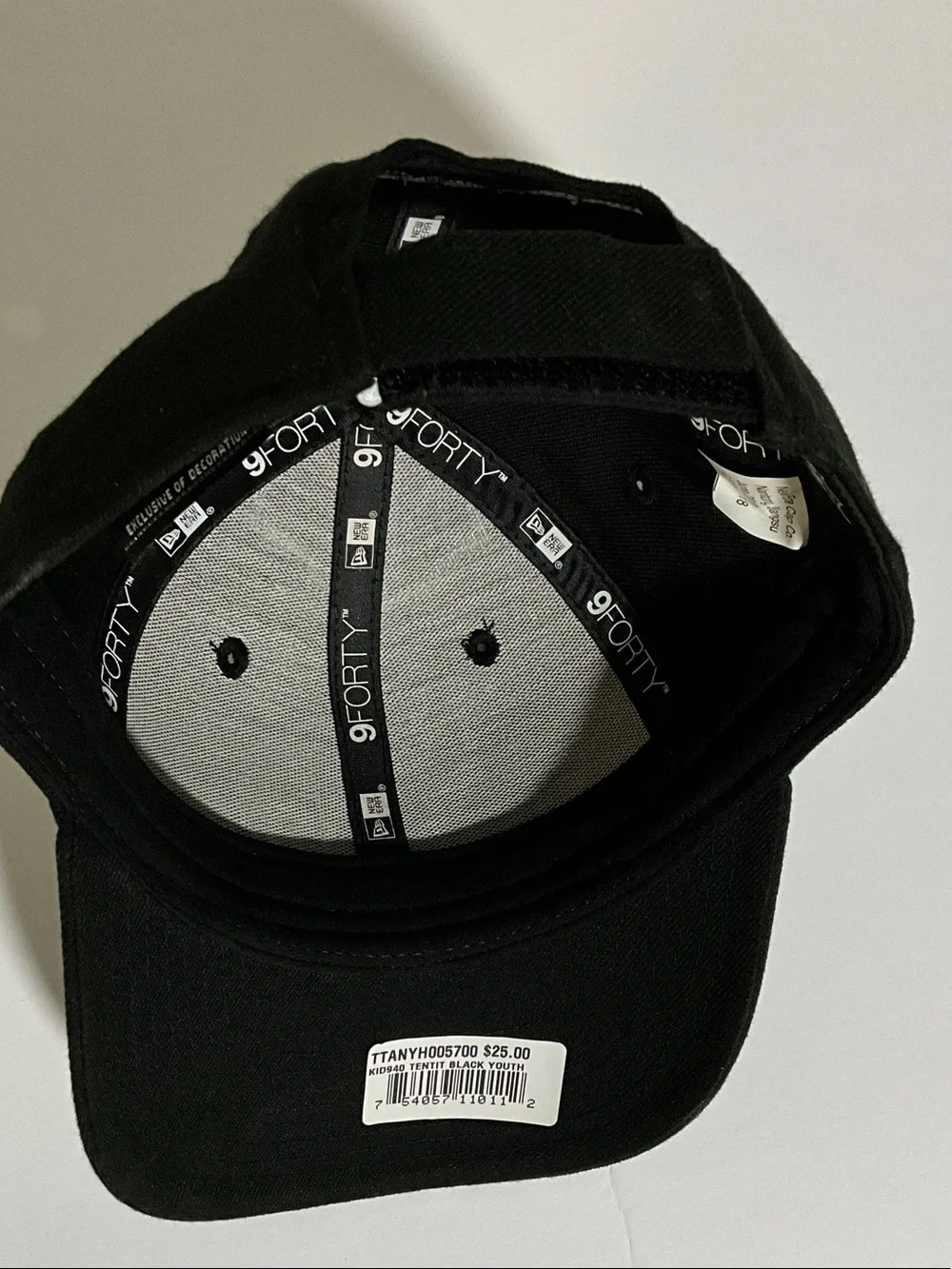 New Era Tennessee Titans Youth Adjustable Cap Hat Black NFL Logo NWT
